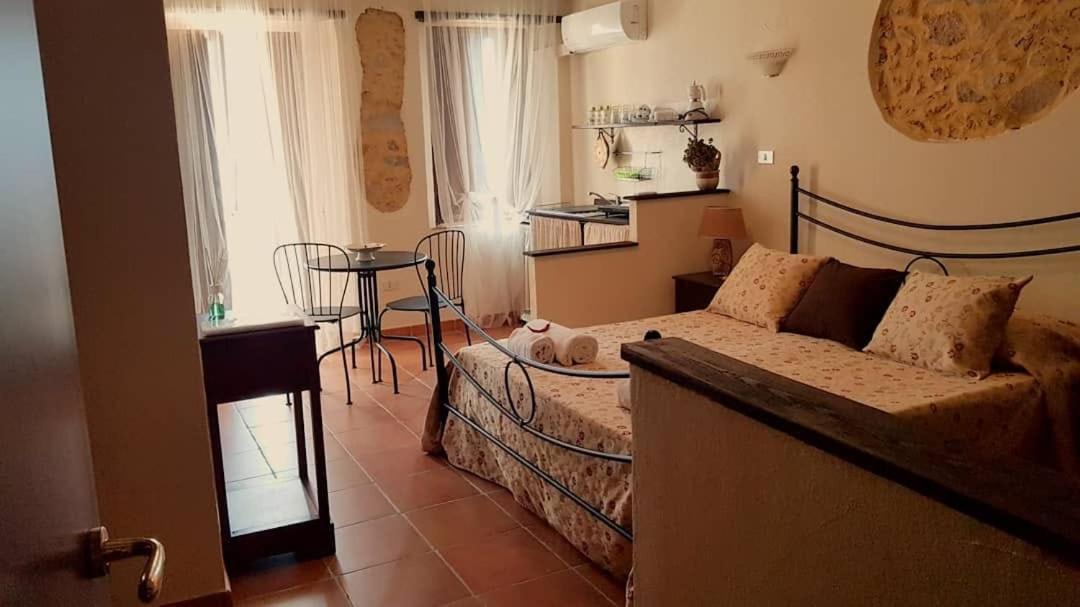 Perla Del Borgo Appartamenti Santa Caterina dello Ionio Exterior foto