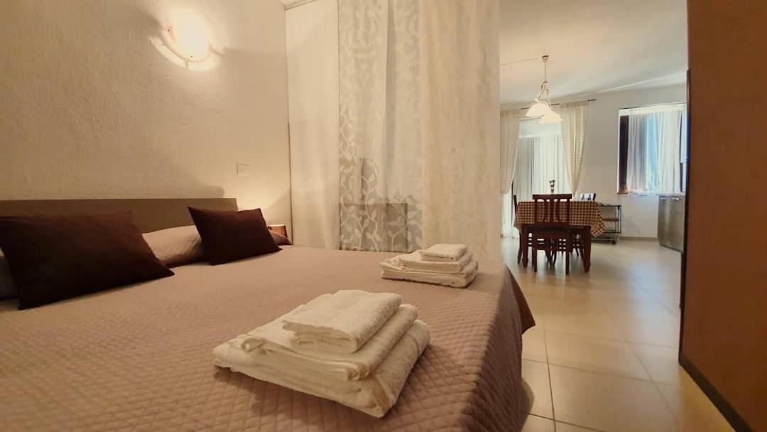 Perla Del Borgo Appartamenti Santa Caterina dello Ionio Exterior foto